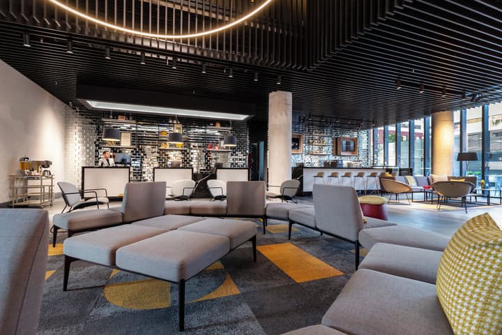 Ola Santiago Providencia, Tapestry Collection by Hilton