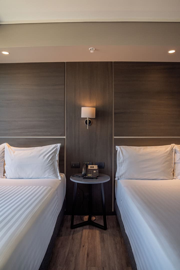 Ola Santiago Providencia, Tapestry Collection by Hilton