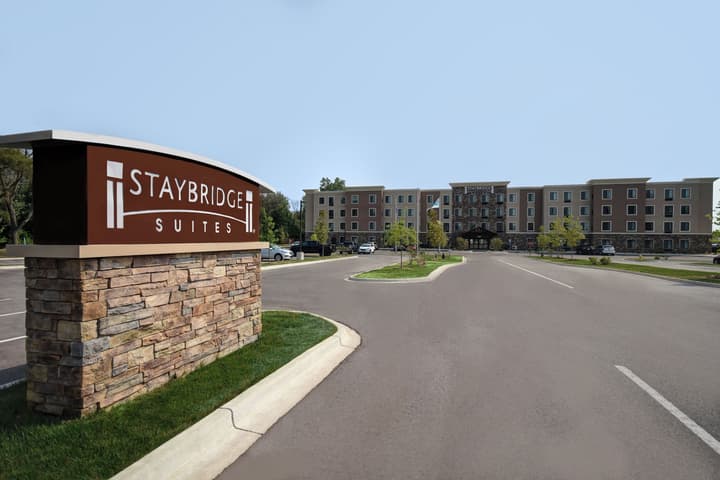 Staybridge Suites Holland by IHG