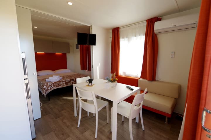 Camping Verona Village