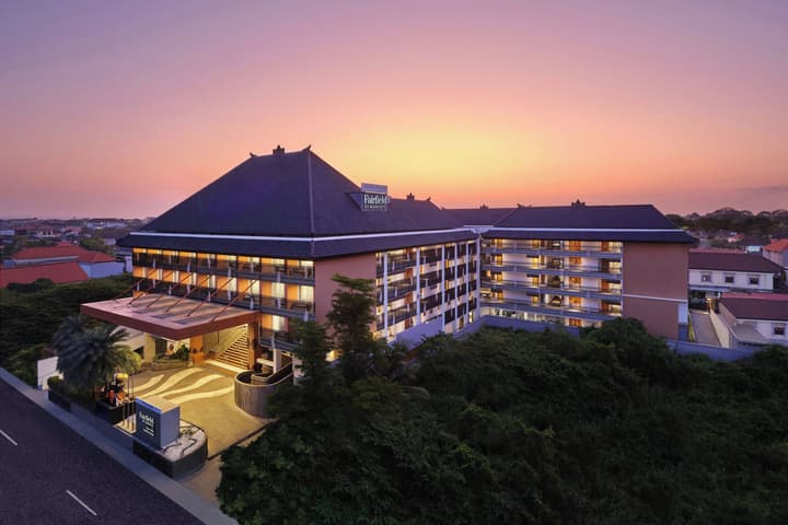 Fairfield by Marriott Bali Kuta Sunset Road