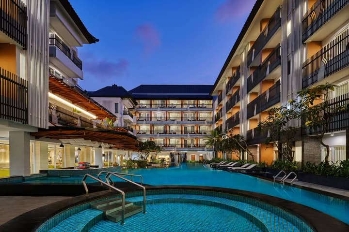 Fairfield by Marriott Bali Kuta Sunset Road