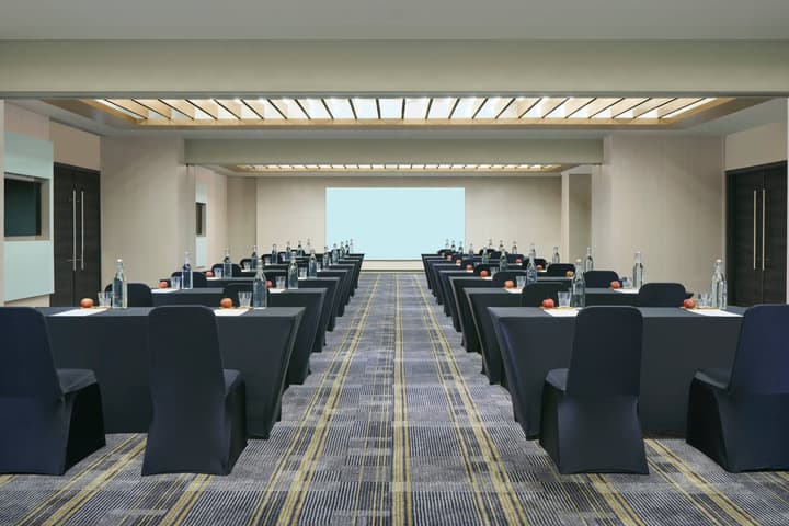 Fairfield by Marriott Bali Kuta Sunset Road