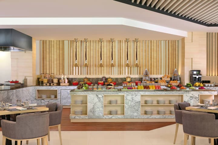 Fairfield by Marriott Bali Kuta Sunset Road