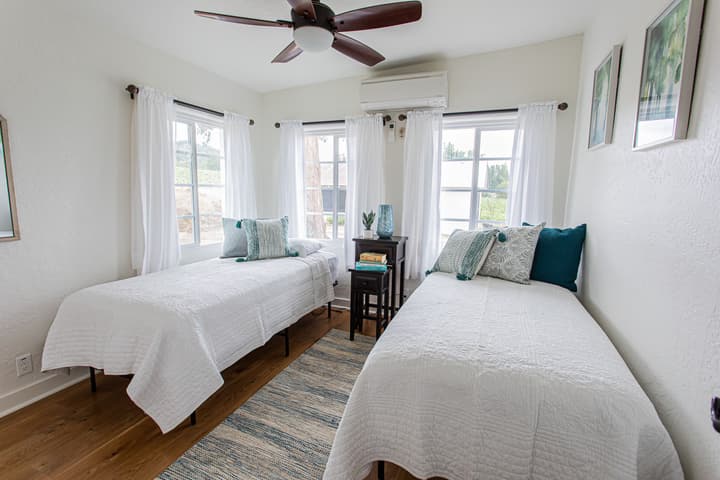 Hummingbird Estate Wine & Suites