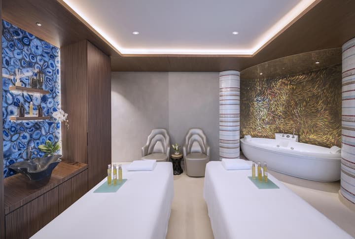 Andaz Dubai the Palm, by Hyatt