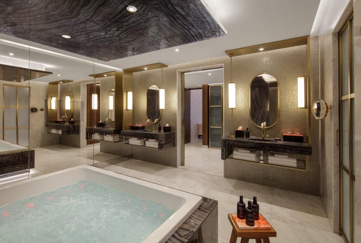 Andaz Dubai the Palm, by Hyatt