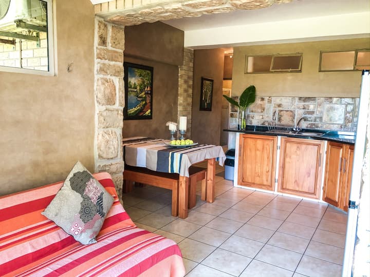 Ingwenya Lodge