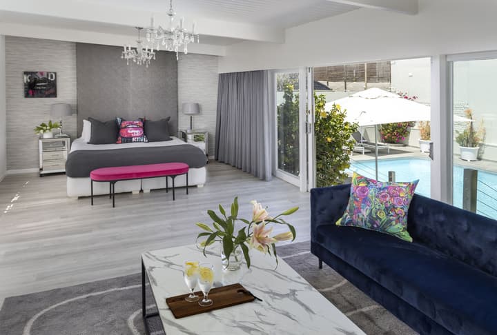 The Clarendon - Fresnaye