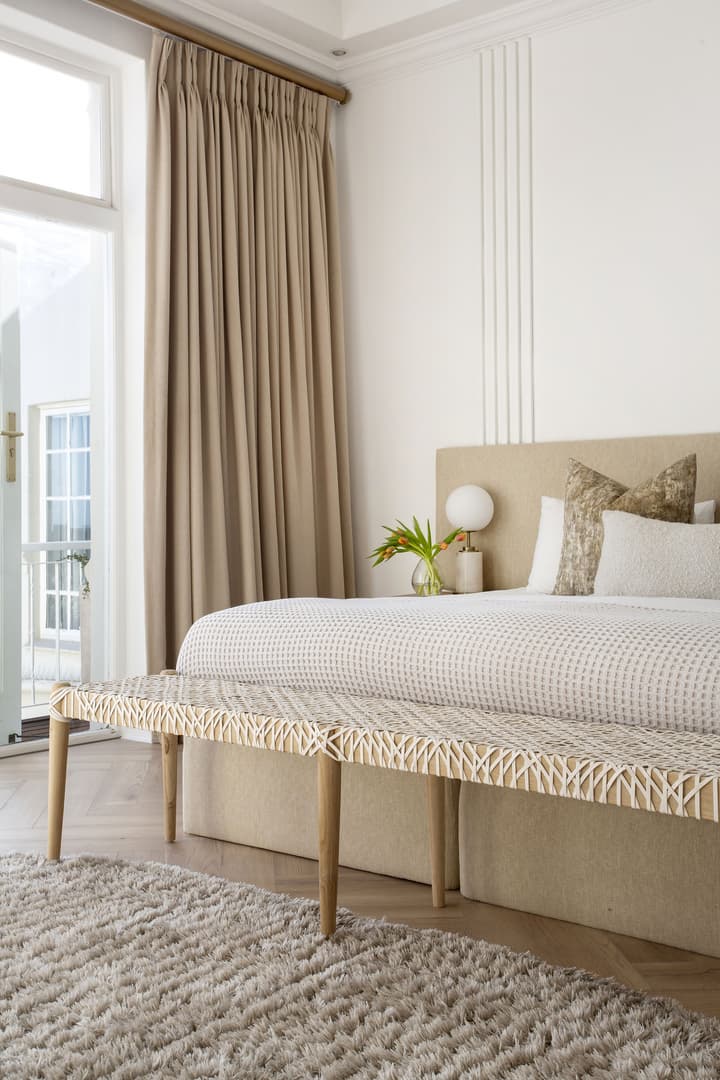 The Clarendon - Fresnaye