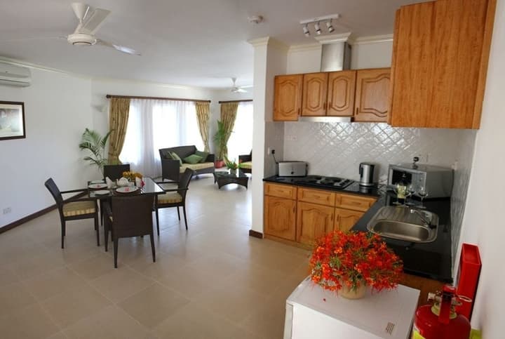 Marie-Laure Suites