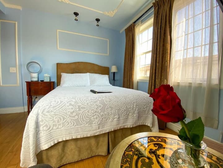 Hotel 1110 - Adults Only