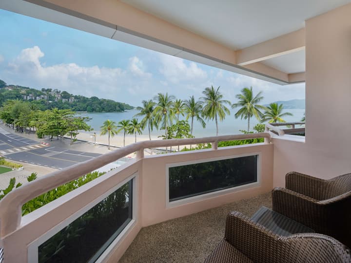 Homm Bliss Southbeach Patong