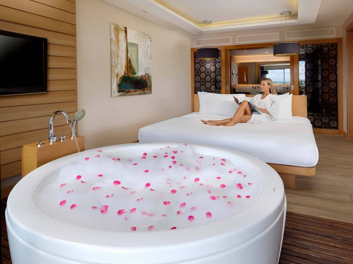 Novotel Phuket Kata Avista Resort And Spa