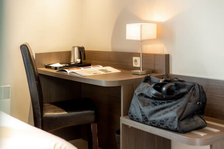 Contact Hôtel - Terminus Saint Charles