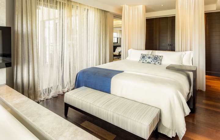 The Romanos, a Luxury Collection Resort, Costa Navarino