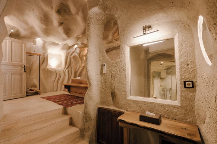 Cappadocia Cave Suites