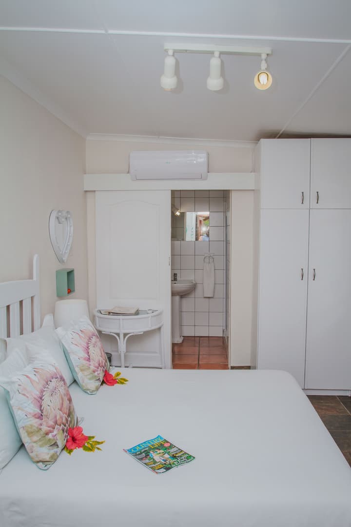 Aan de Oever Guesthouse