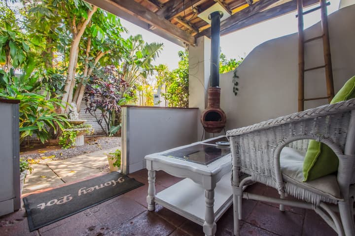 HoneyPot Guesthouse