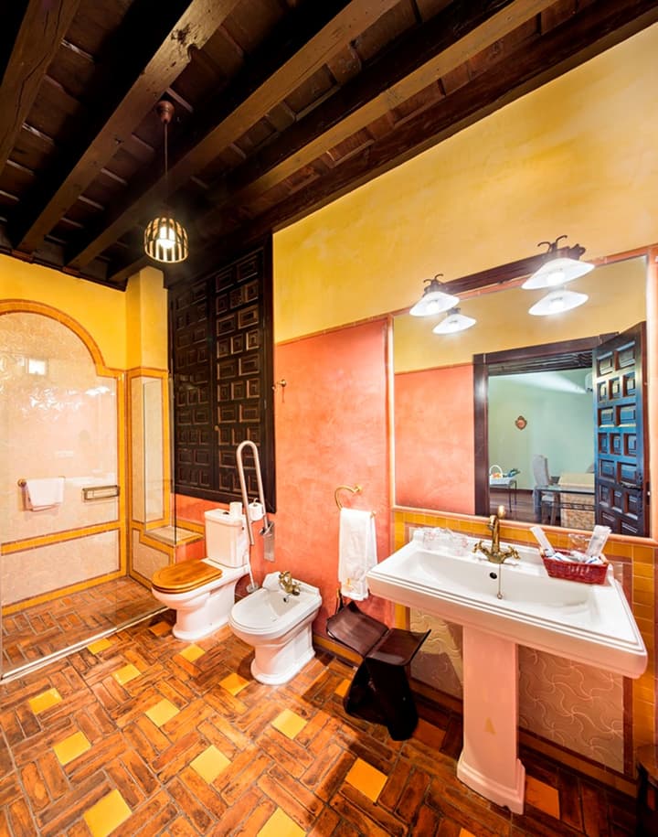 Palacio Mariana Pineda Hotel