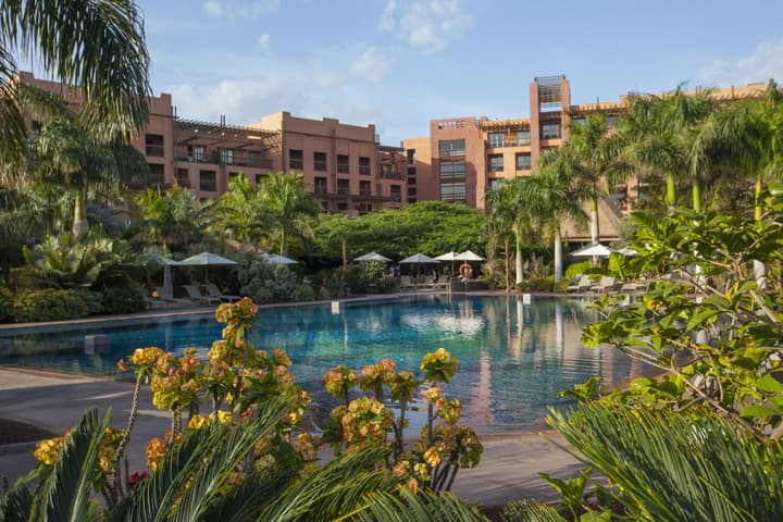Lopesan Baobab Resort