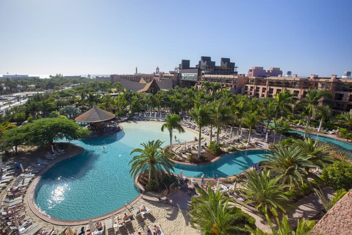 Lopesan Baobab Resort