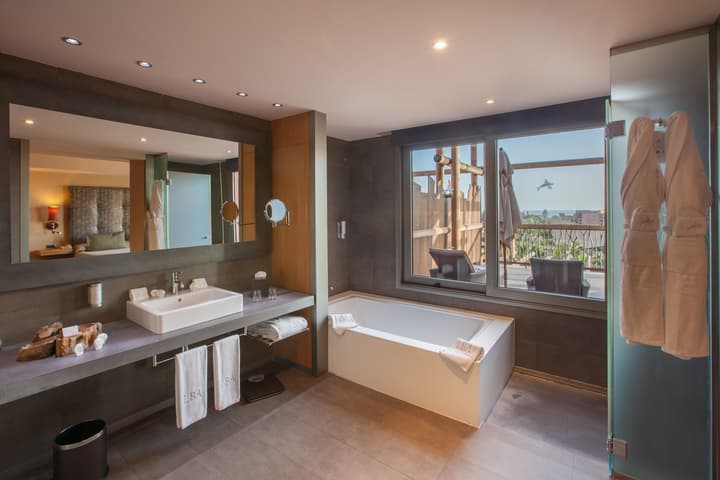 Lopesan Baobab Resort