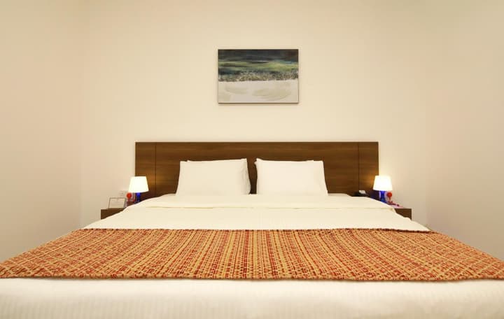 Lavilla Hotel
