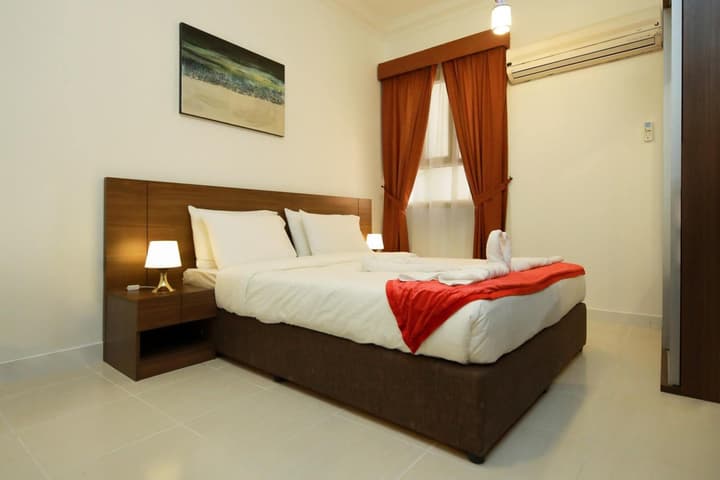 Lavilla Hotel