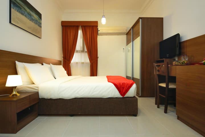 Lavilla Hotel