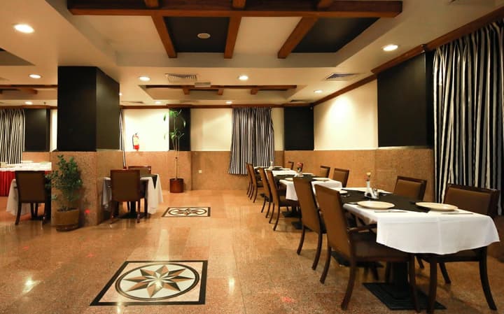 Lavilla Hotel