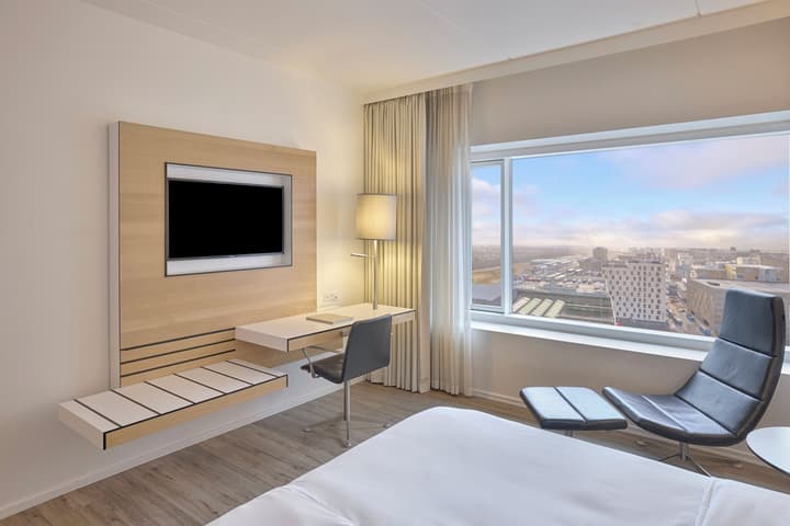 Crowne Plaza Copenhagen Towers by IHG