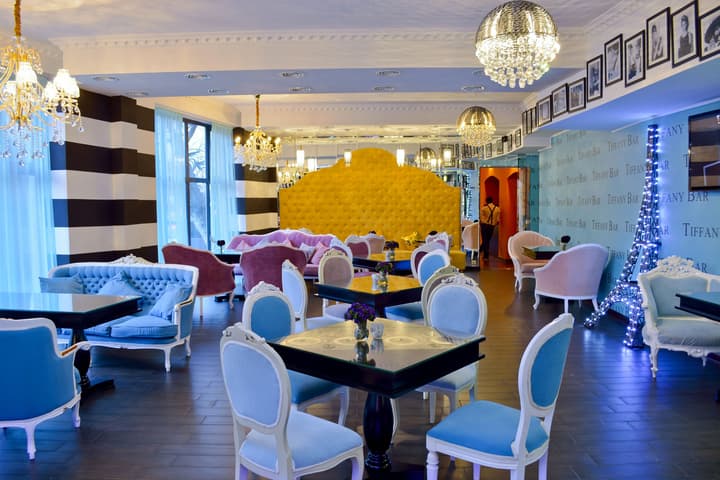 River Side Hotel