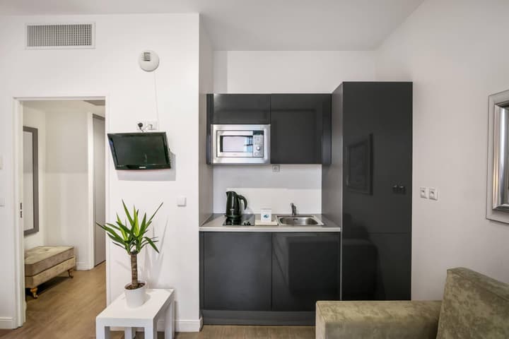 Comfort Aparthotel Lourdes Lorda