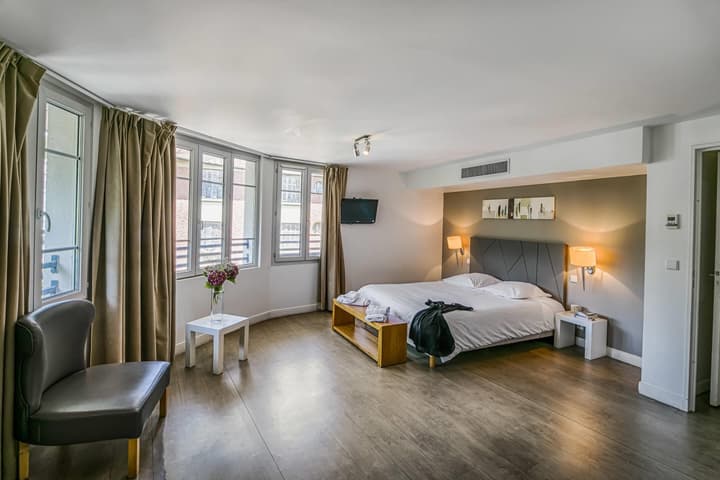 Comfort Aparthotel Lourdes Lorda