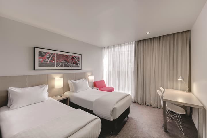 Travelodge Hotel Melbourne Docklands