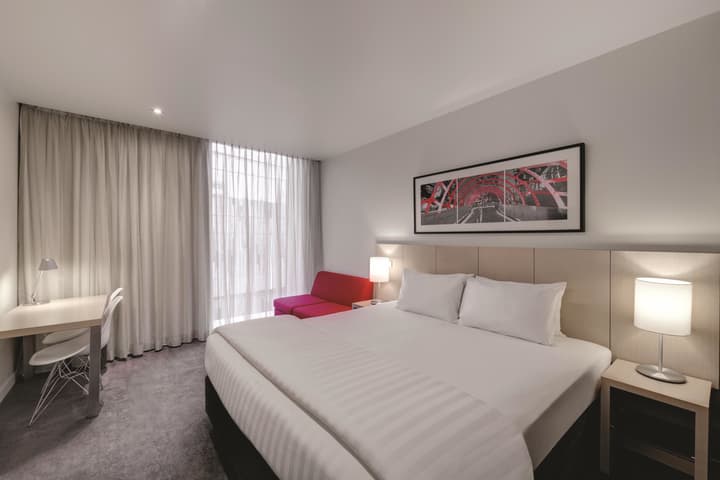 Travelodge Hotel Melbourne Docklands