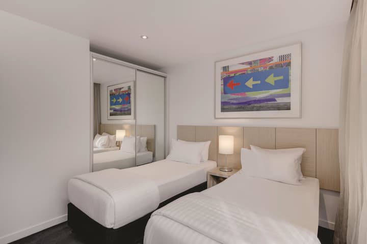 Travelodge Hotel Melbourne Docklands