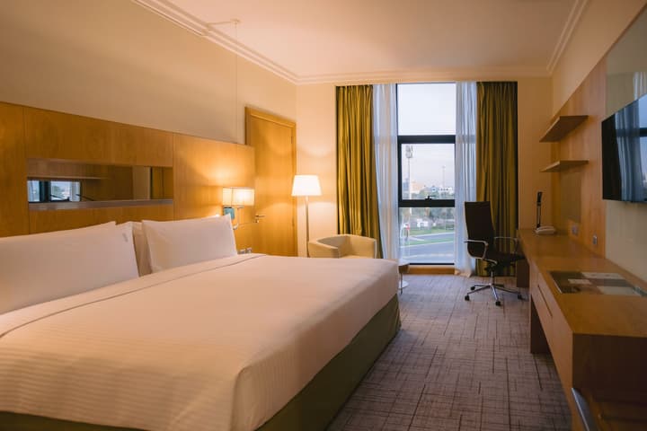 Holiday Inn Abu Dhabi by IHG
