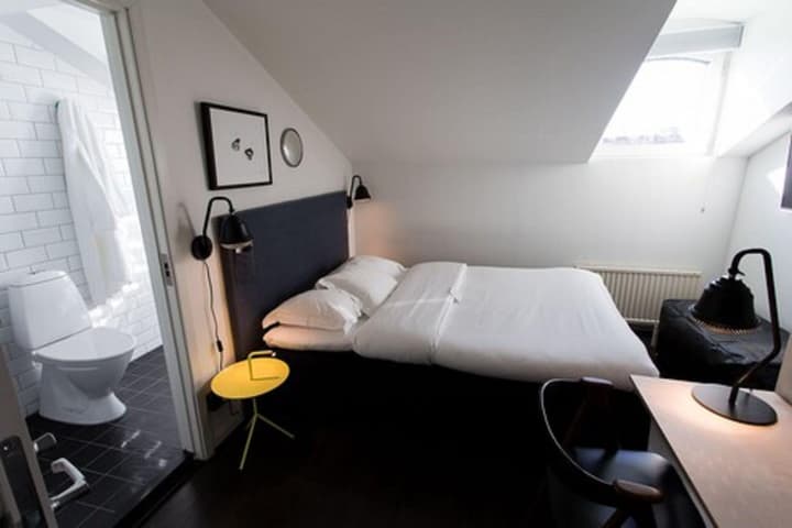 Hotel Flora