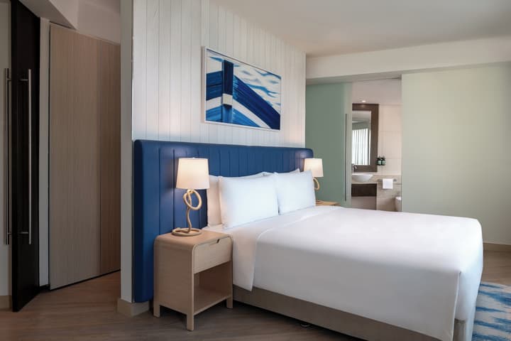 Crowne Plaza Abu Dhabi Yas Island by IHG