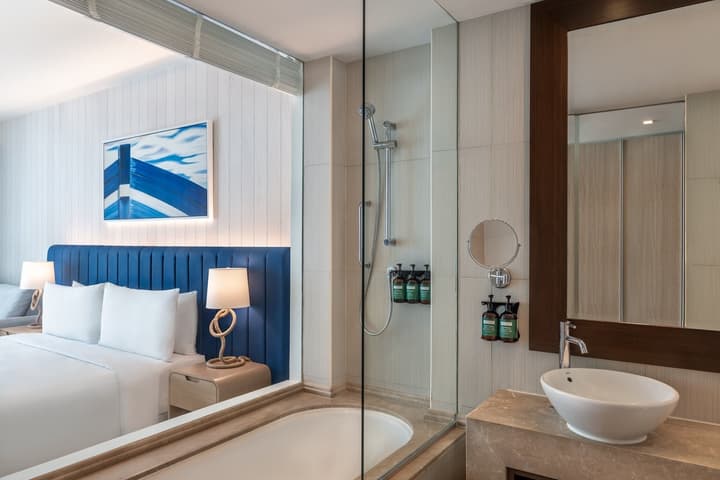 Crowne Plaza Abu Dhabi Yas Island by IHG