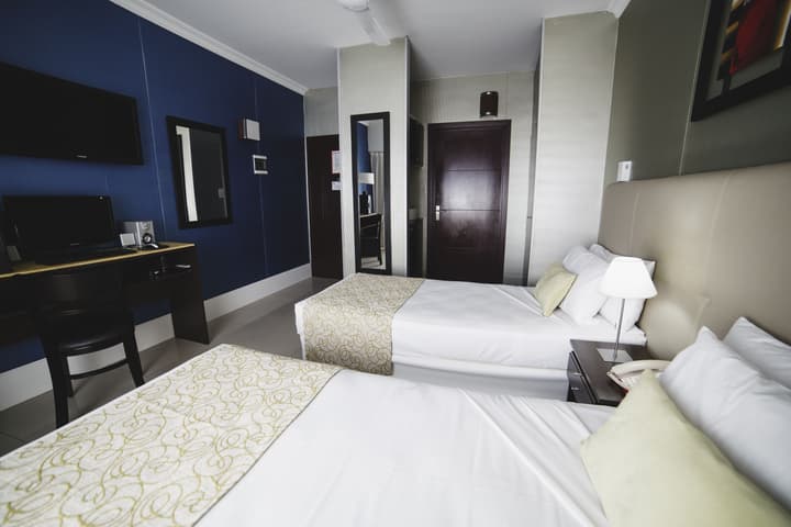 Ker Urquiza Hotel