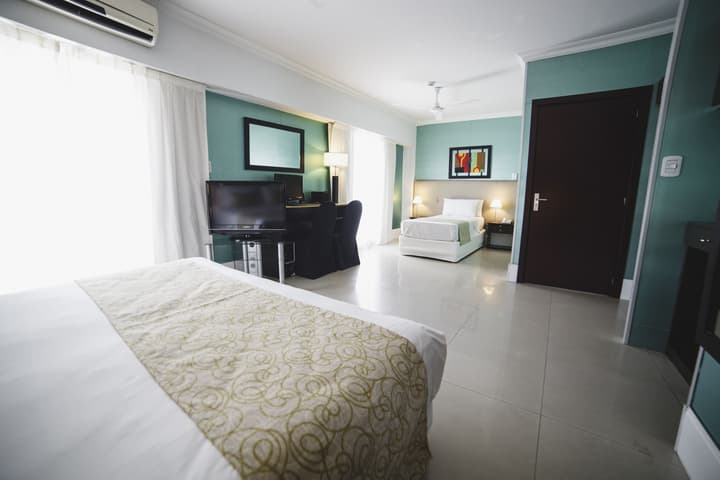 Ker Urquiza Hotel