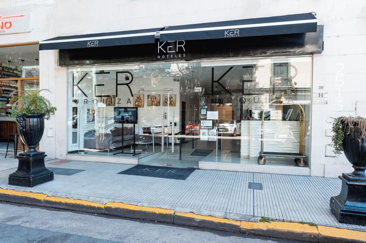 Ker Urquiza Hotel