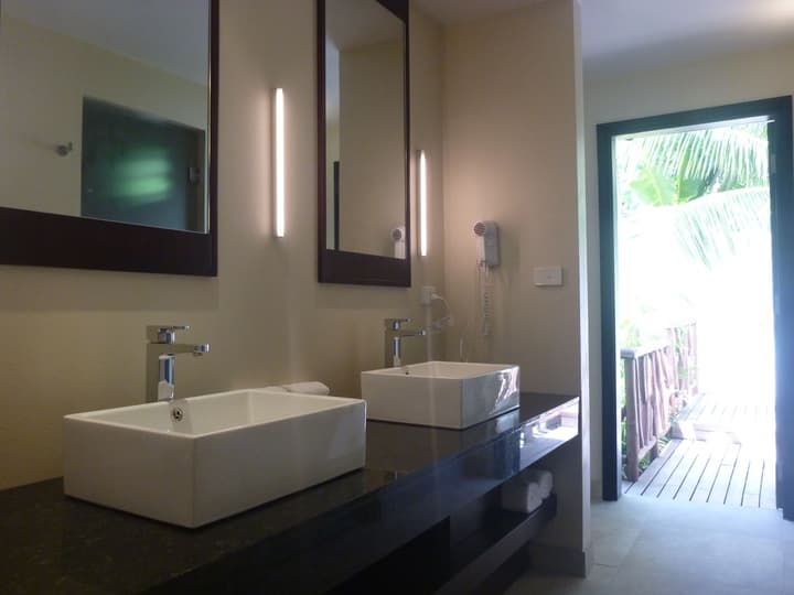 Matamanoa Island Resort