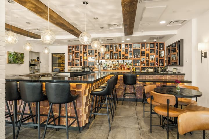 The Oxford Hotel Bend