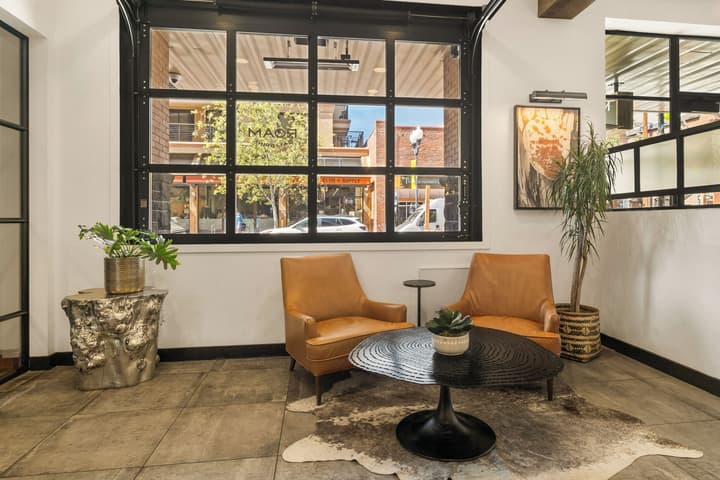 The Oxford Hotel Bend
