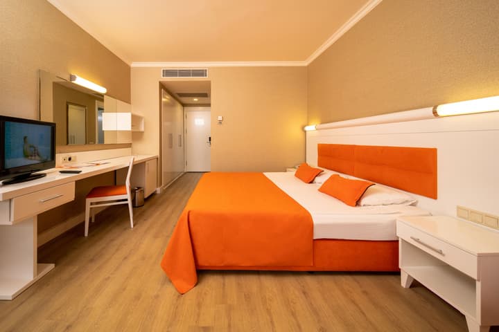 Sueno Hotels Beach Side