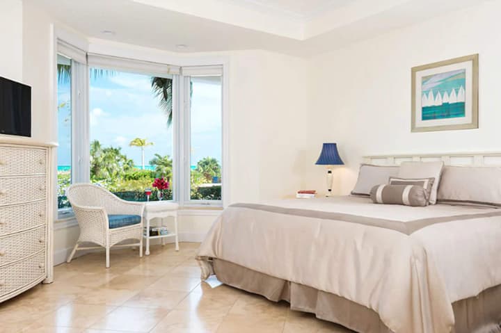 Grandview on Grace Bay